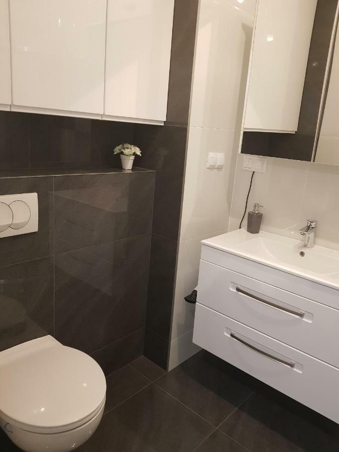 Apartamenty Blizej Morza Kasprowicza Kołobrzeg Extérieur photo