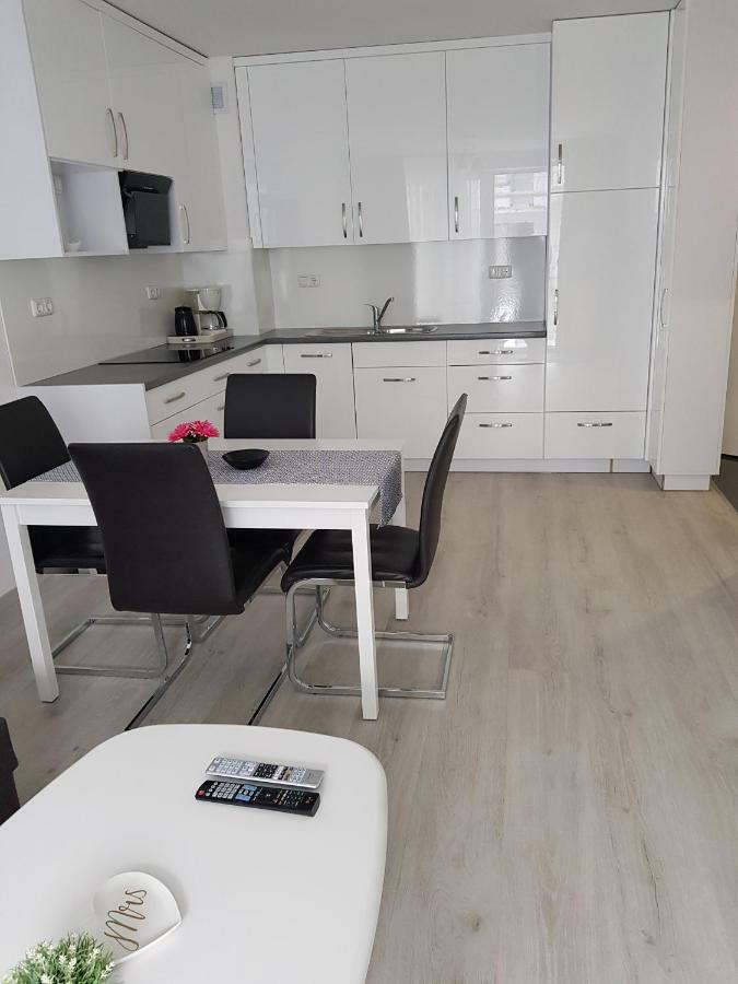 Apartamenty Blizej Morza Kasprowicza Kołobrzeg Extérieur photo
